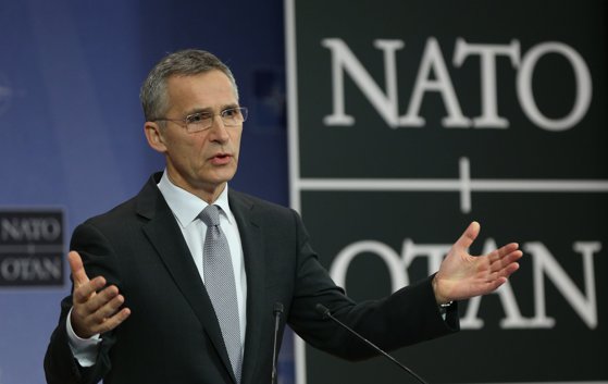 NATO va continua să ofere susţinere Ucrainei, inclusiv la nivel militar / Anexarea Crimeei, "ilegală"