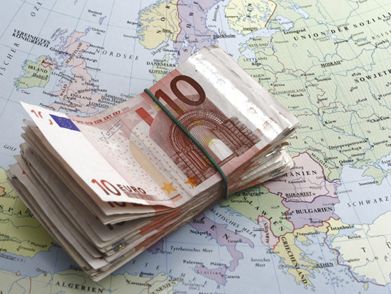 Europa va primi 1.8 milioane de măşti din partea celui mai bogat om din China