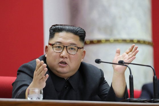 Coreea de Nord nu a raportat niciun caz de coronavirus. Kim Jong Un a avertizat ce se va întâmpla dacă o să apară unul: ”Vor fi consecinţe grave”
