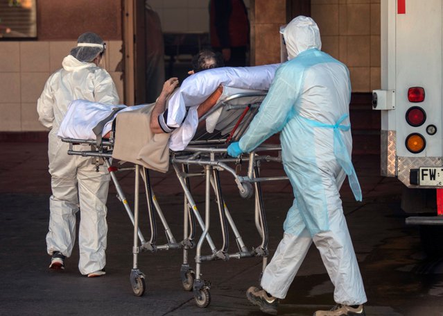 Senatul Franţei aprobă lansarea unei anchete privind gestionarea crizei coronavirusului