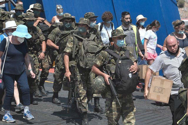 Ankara e revoltată de prezenţa unor militari greci în Kastellorizo, Cere demilitarizarea insulei