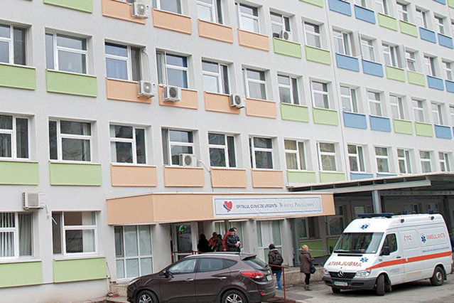 Spitalul Sf. Pantelimon din Bucureşti strigă după ajutor. La secţia ATI au mai rămas doar trei medici