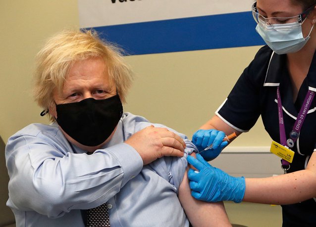 Boris Johnson s-a vaccinat cu serul produs de AstraZeneca: ”Nu am simţit nimic”