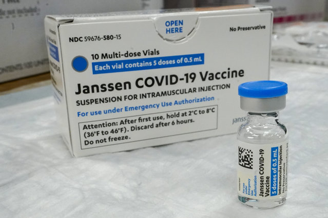 Agenţia americană pentru medicamente a oprit producţia vaccinului Johnson&Johnson la una dintre fabrici