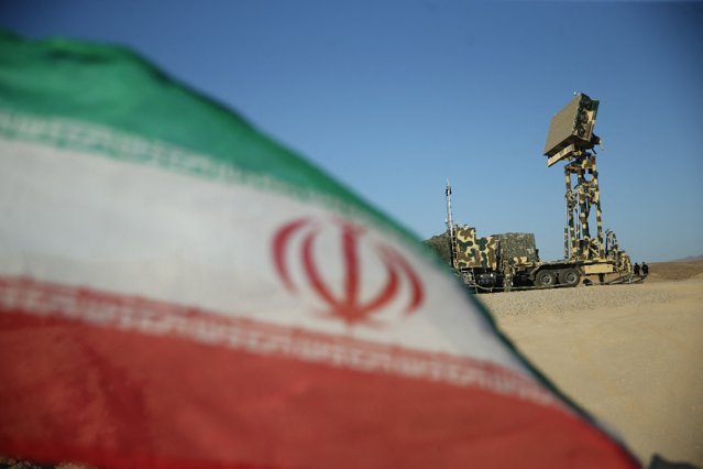 Iranul efectuează exerciţii militare în apropierea frontierei cu Azerbaidjanul