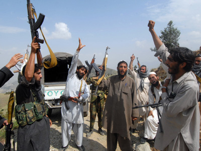 Primele negocieri purtate de SUA cu talibanii. „Vor fi judecaţi după acţiunile lor”