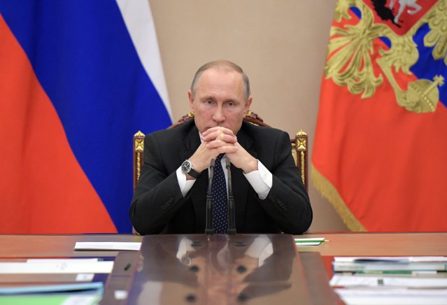 Vladimir Putin le-a vorbit ruşilor aproape 7 minute, în mesajul de Anul Nou