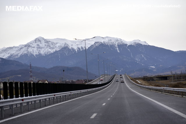 Autostrada Braşovului va fi conectată mai întâi de Sibiu, şi apoi de Capitală. Ce a declarat ministrul Transporturilor