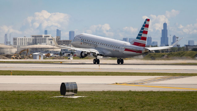 Companiile aeriene din SUA avertizează că traficul ar putea fi blocat din cauza semnalului 5G