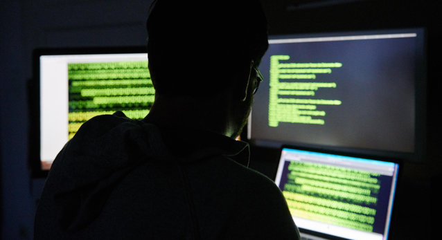 Criminalii cibernetici folosesc noi tactici pentru a ataca companiile industriale