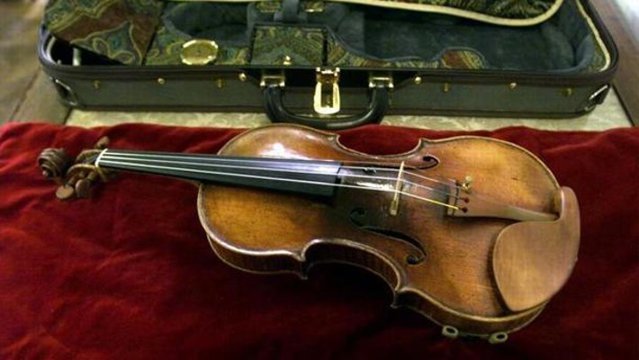 Despăgubiri de peste 280.000 de euro pentru o vioară furată de nazişti