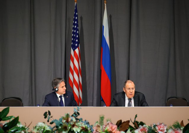 Statele Unite cer Rusiei o soluţie „diplomatică” la criza cu Ucraina