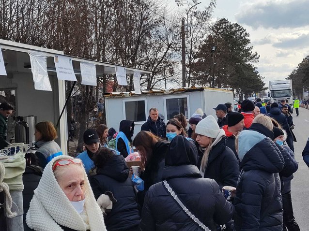 Germania promite să primească toţi refugiaţii ucraineni