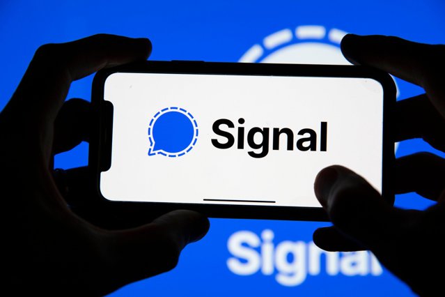 DNSC: Utilizatorii aplicaţiei Signal ar putea întâmpina ameninţări şi riscuri de securitate