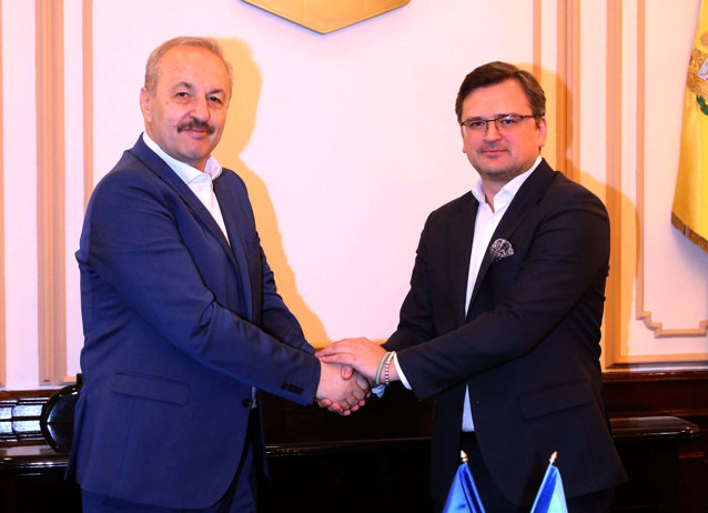 Vasile Dîncu, întâlnire oficială cu ministrul de externe ucrainean, Dmitro Kuleba