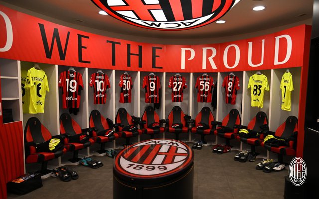 Americanizarea fotbalului. AC Milan a fost preluată de grupului de investiţii american RedBird Capital. Este al 8-lea club italian preluat de americani