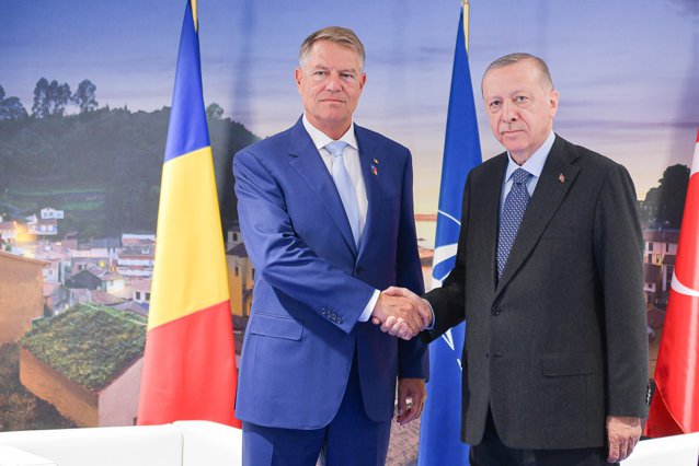 Klaus Iohannis, întrevedere cu omologul turc, Recep Tayyip Erdoğan. Cei doi şefi de stat au abordat situaţia din Ucraina
