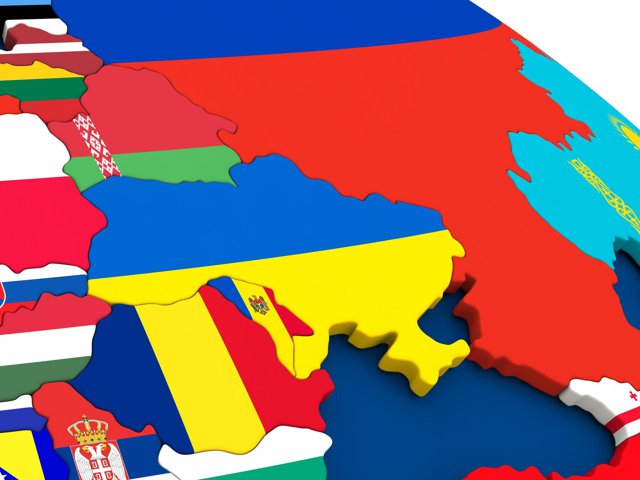 România piaţa de desfacere a Europei de Est: înregistrează aproape jumătate din vânzările online din Europa de Est