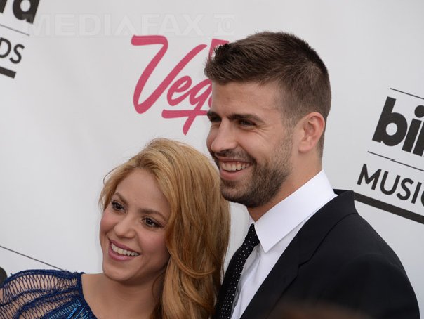 Shakira şi Gerard Pique au confirmat despărţirea. Fundaşul Barcelonei ar fi înşelat-o