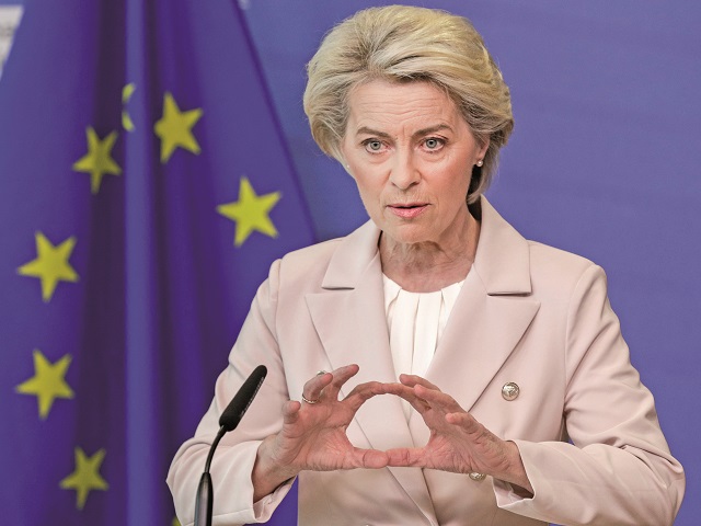 Ursula von der Leyen, ameninţată cu o moţiune de cenzură a Parlamentului European
