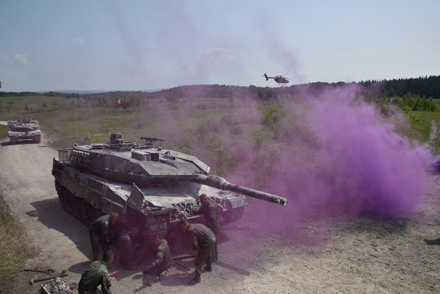 Polonia va livra două tancuri Leopard către Ucraina. Germania îi dă acordul