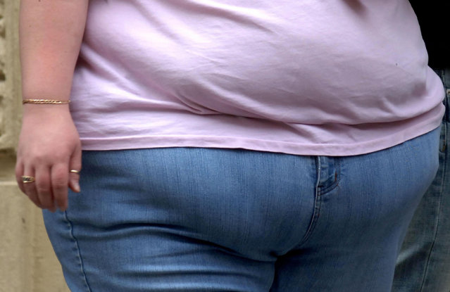 Ţara Galilor: Părinţii unei fete care a murit din cauza obezităţii, acuzaţi de omor prin neglijenţă