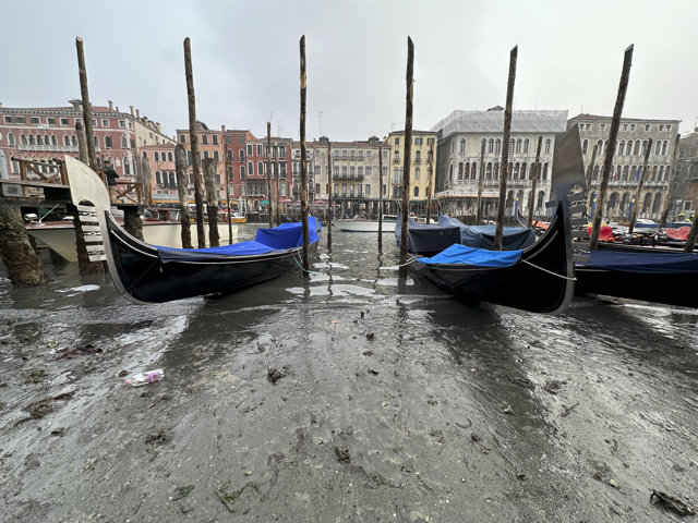UNESCO recomandă adăugarea Veneţiei pe lista locurilor din patrimoniul mondial aflate în pericol