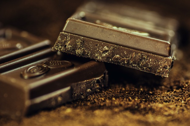 Veşti rele pentru iubitorii de ciocolată. Cea mai mare creştere anuală a preţului pentru cacao din ultimii 15 ani