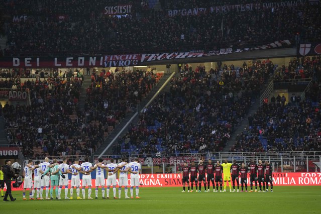 Primăria Milanului vrea să renoveze San Siro pentru ca Inter şi AC Milan să nu părăsească arena