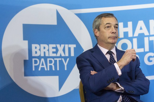 OMS îl acuză pe Nigel Farage că a răspândit informaţii eronate despre tratatul privind pandemiile