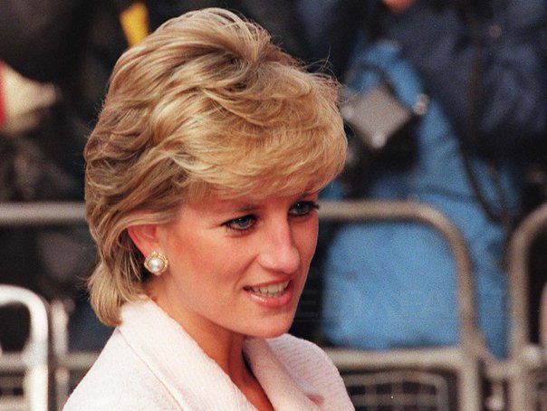 Prinţesa Diana ar fi fost avertizată cu privire la comportamentul lui Mohamed Al-Fayed