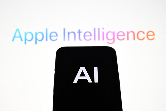 Apple Intelligence, în urmă cu doi ani faţă de liderii industriei AI, conform unui raport