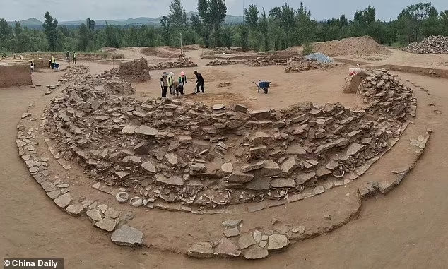 Arheologii descoperă relicve de 5.000 de ani în cadrul unui sit funerar din nordul Chinei