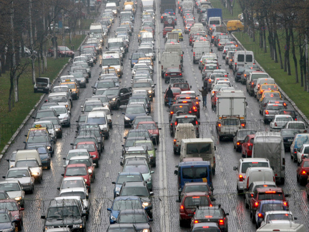 Comportamentul agresiv în trafic poate fi sesizat prin Hub-ul de servicii al MAI