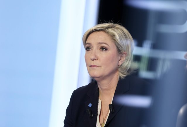 Marine Le Pen se apără împotriva acuzaţiilor la procesul de deturnare de fonduri europene