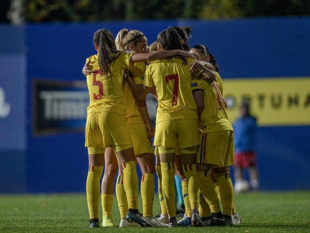 Naţionala feminină de fotbal joacă cu Polonia în prima rundă din play-off-ul de calificare la Euro