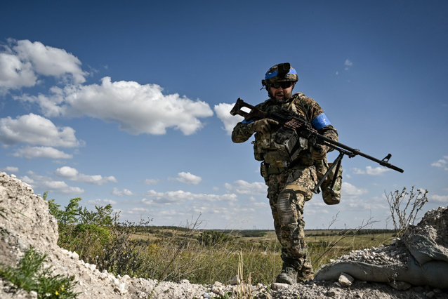 Războiul din Ucraina, ziua 963. Şeful Ucrainei spune că oamenii lui ţin cu dinţii de poziţii în Kursk, dar fug din Toreţk / Aliaţii sunt gata pentru un nou ajutor substanţial, după turneul lui Zelenski