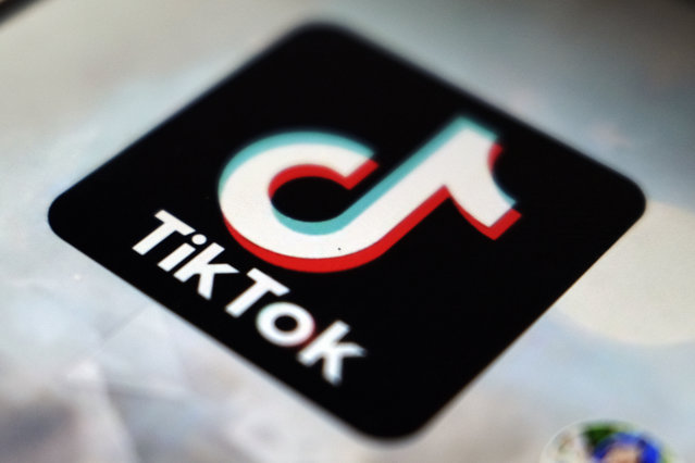 Studiu. Utilizatorii TikTok din SUA preferă divertismentul, în pragul alegerilor prezidenţiale