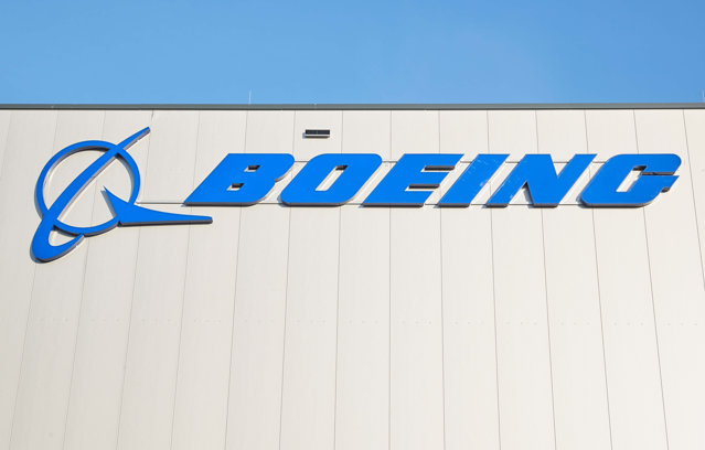 Acţiunile Boeing cresc după noua ofertă salarială către angajaţii aflaţi în grevă