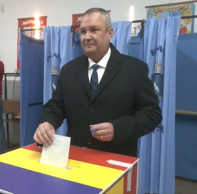 Ciucă: am votat pentru prosperitate, securitate şi democraţie, am votat util