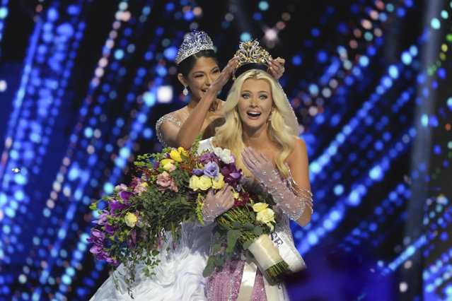 Daneza Victoria Kjær Theilvig este încoronată a 73-a Miss Univers