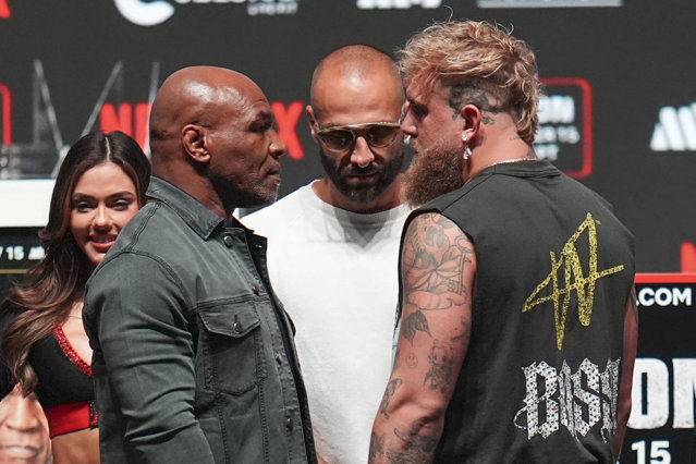 Jake Paul şi Mike Tyson se înfruntă într-un eveniment de box fără precedent