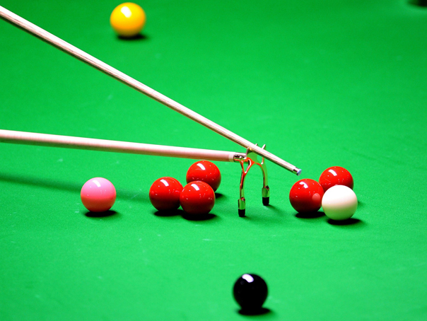 Snooker: jucătoarea chineză Bai Yulu scrie istorie cu o victorie împotriva lui Jamie Jones