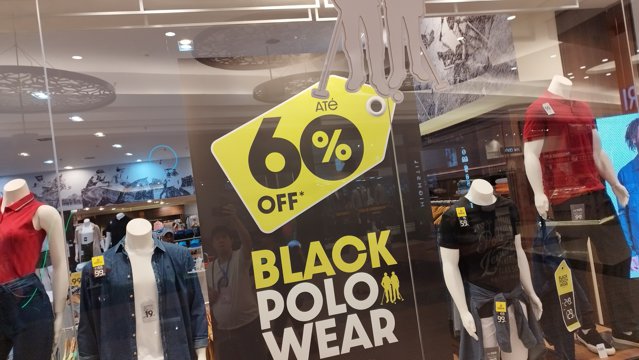 Studiu. Ce se întâmplă în creierul omului de Black Friday