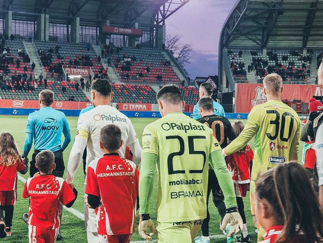 Surpriză la Sibiu în Superliga de fotbal. Hermannstadt a învins liderul U Cluj