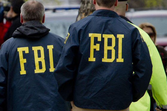 FBI investighează cauza incendiilor din California