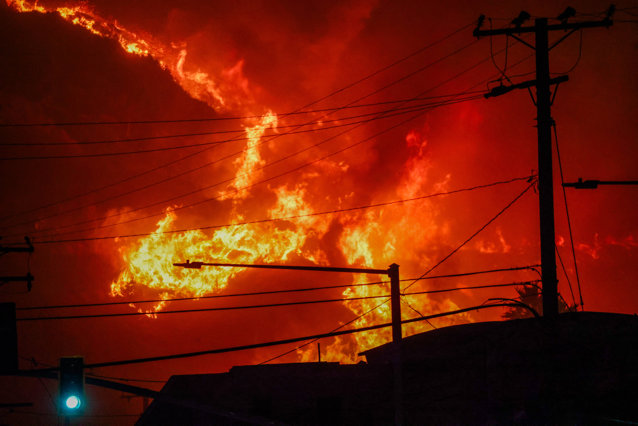 Incendiile din Los Angeles: Bilanţul deceselor a crescut la 25 de morţi