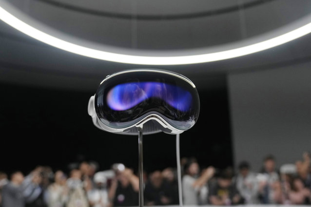 Apple Intelligence ar putea fi disponibil pe Vision Pro curând