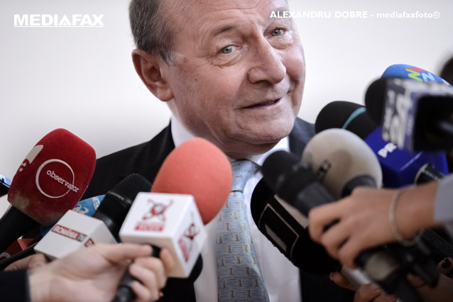 Băsescu, despre moţiune: Ar fi un dezastru