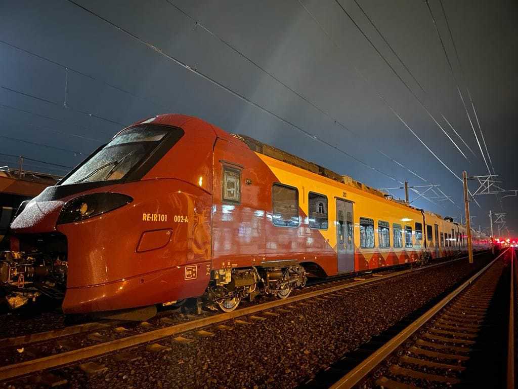 CFR Călători anunţă că trenurile Alstom revin pe traseul Bucureşti Nord -Braşov